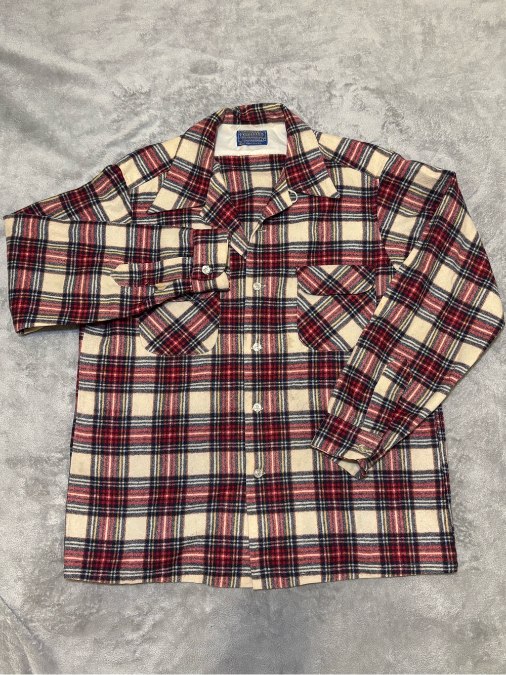 Pendleton Wool Vintage Board Shirt L Cream Red Plaid Loop Collar USA